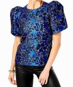 Best Pirce ๐ Lilly Pulitzer ๐ฉ women Pratt Top in Blue Grotto Twilight Floral Brocade โ๏ธ